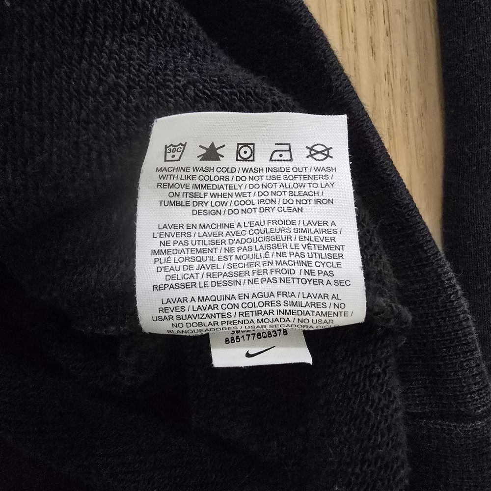 Nike Men’s Graphic Crewneck Sweatshirt | Like New | M| Midnight Navy - Picture 5 of 7
